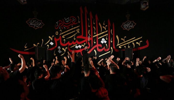 مساجد در سوگ سیدالشهدا(ع)؛ برگزاری گسترده آیین‌های عزاداری محرم در کانون‌های فرهنگی هنری مساجد
