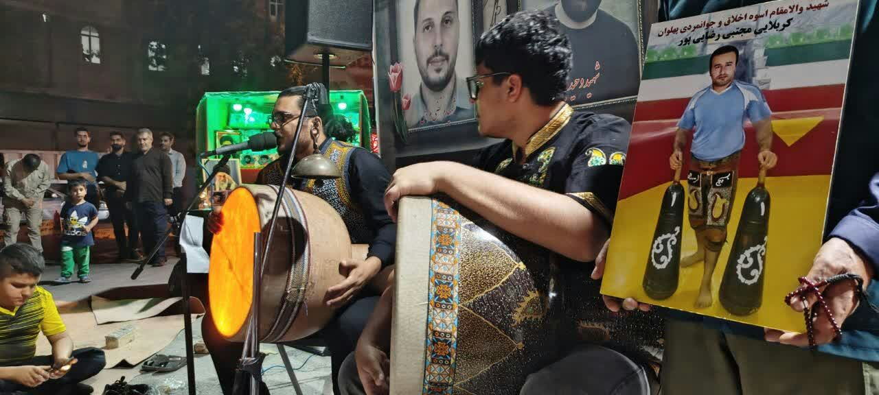 طنین ضرب زورخانه، در میدان اسدآبادی خرم‌آباد؛ به یاد پهلوان شهید مجتبی رضایی‌پور