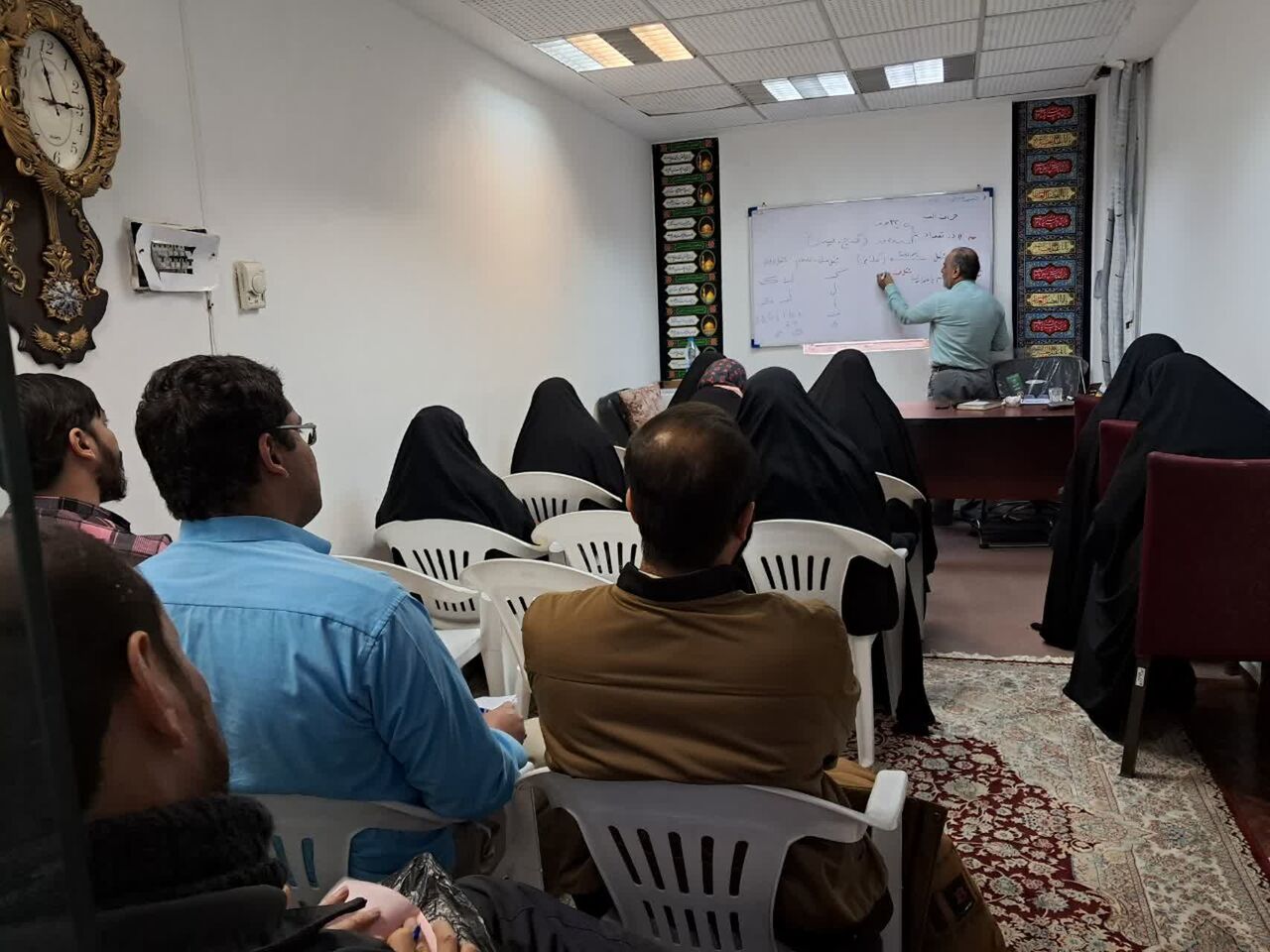 مرکزی قرآنی با ۱۰۰۰ حافظ و ۱۰۰ مربی در مشهدالرضا(ع)