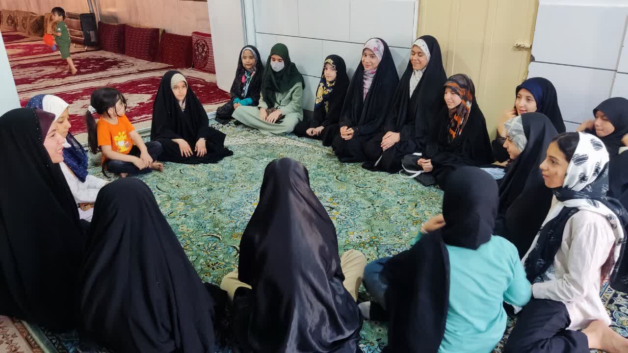 تشکیل هیئت دختران «ده نودی» در کانون ریحانه الزهرا