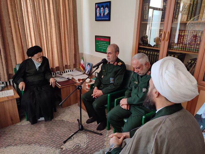 تبدیل ایران به قدرت جهانی نتیجه اخلاص نیروهای مسلح و همبستگی مردم است