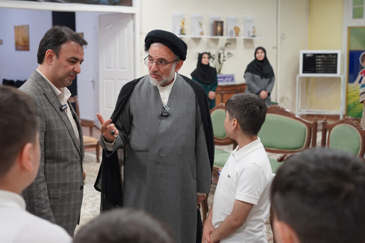 بازدید رئیس سازمان اوقاف از مرکز خیریه فرزندان رحمت