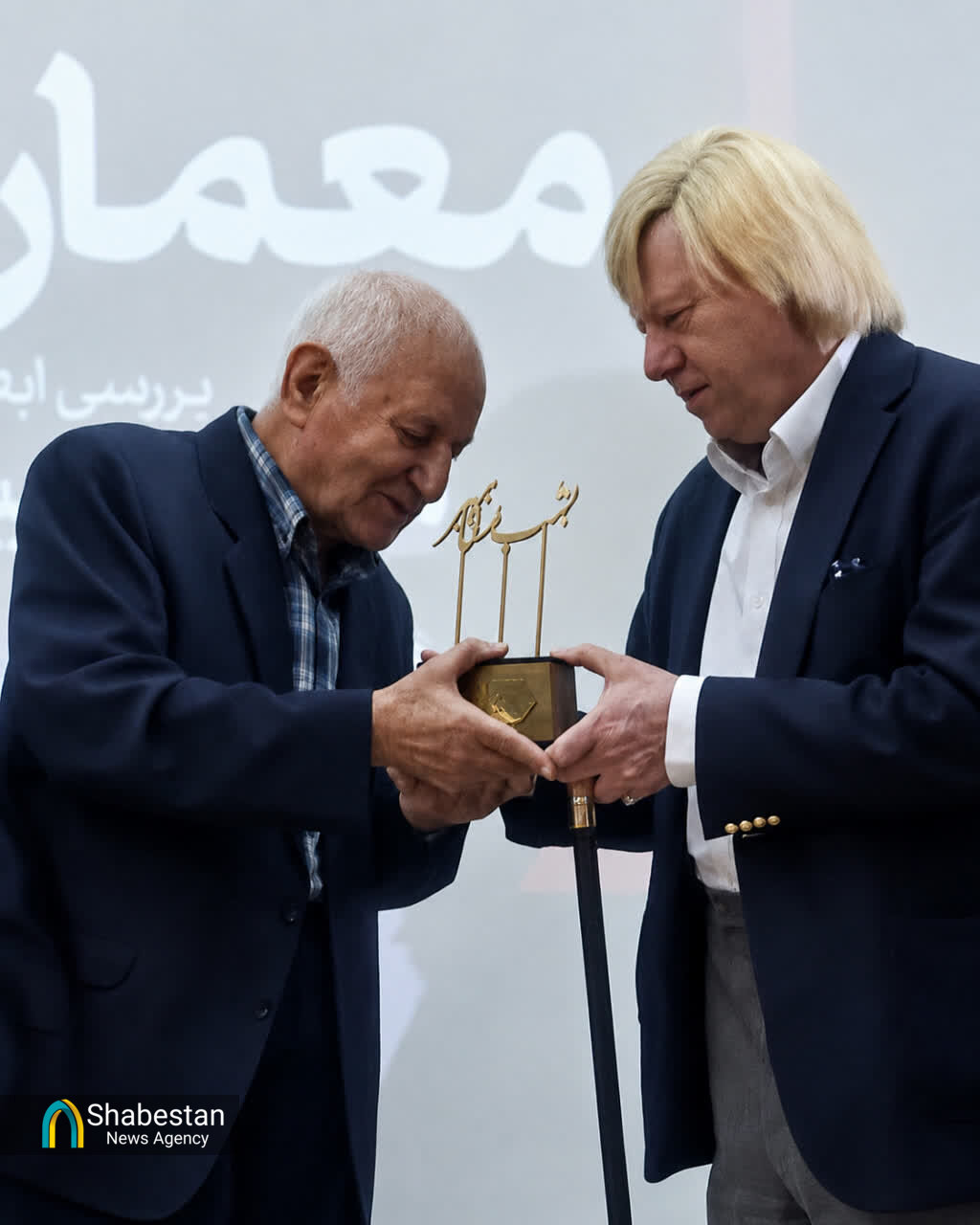 «معمار تعامل» در قاب شب مشاهیر؛ آران و بیدگل به احترام سیفالله امینیان ایستاد