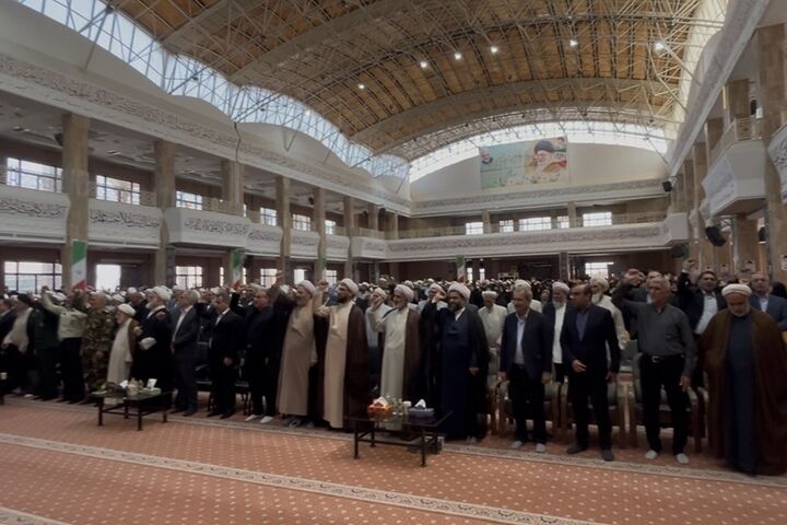 رجزخوانی روحانیون و مسئولان گلستان در همایش «میثاق عاشورایی»