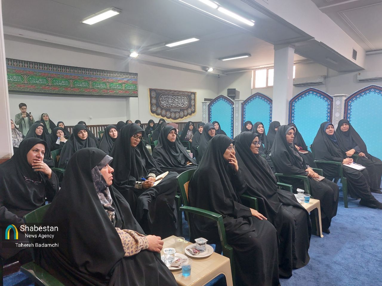 آموزشهای حوزه عقاید برای زنان کنشگر در کرمان آغاز شد+تصاویر
