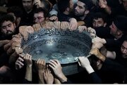 وقتی آب، آغاز عزای حسین(ع) می‌شود؛ روایت طشت‌هایی که بوی فرات می‌دهند