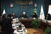 عارف: اختلاف‌نظرها درباره مذاکرات به دعوای داخلی تبدیل نشود/ تنگه هرمز ملک مطلق ایران است