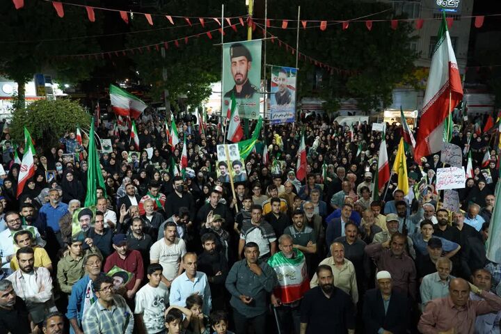 حماسه حسینی خیابان انقلاب در موج صد و هشتم