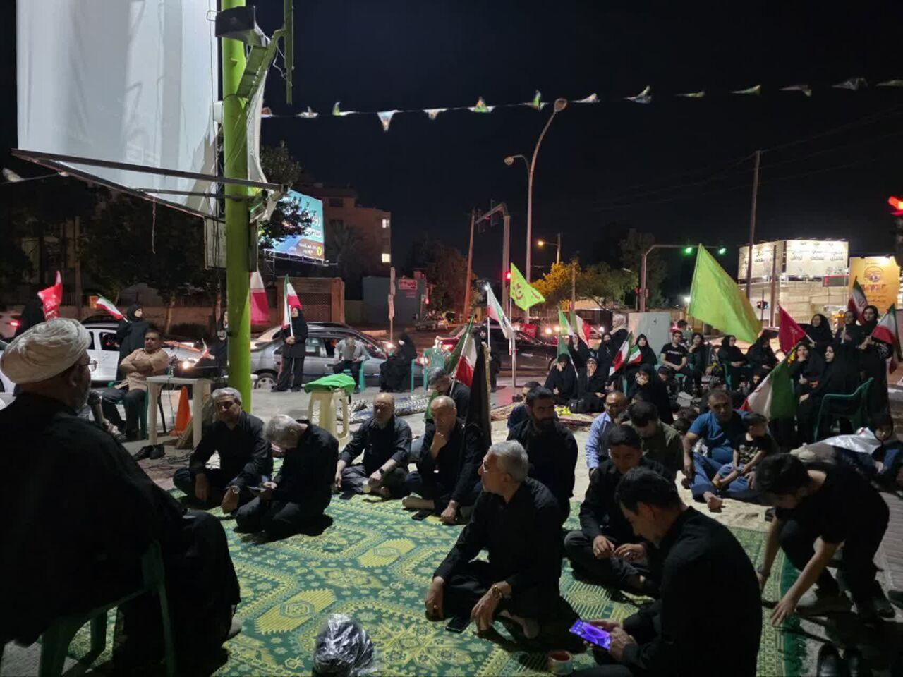 محرم در میدان شهر؛ موکب مسجد امتیاز نو میزبان عزاداران شد