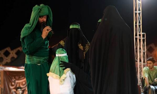 تهران عطر سیب گرفت؛ یک شهر حامی هیئت ها