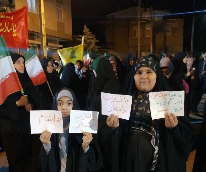 حماسه‌سرایی دختر مسجدی در جمع ولایتمداران تفرشی