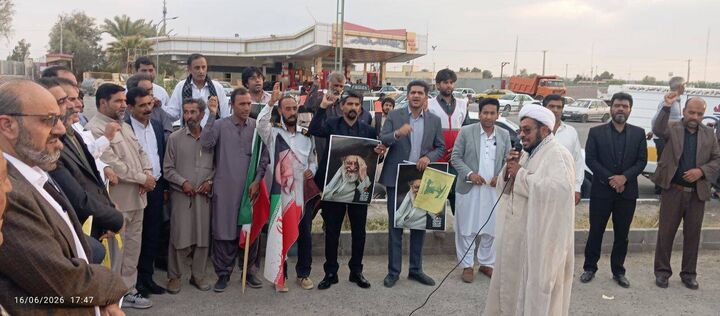 حماسه حضور اعضای کانون های فرهنگی و هنری مساجد اهل سنت میرجاوه در تجدید بیعت با آرمان‌های انقلاب اسلامی