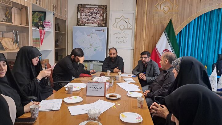 سرود یکی از اثرگذارترین قالب‌های هنری در مسجد است