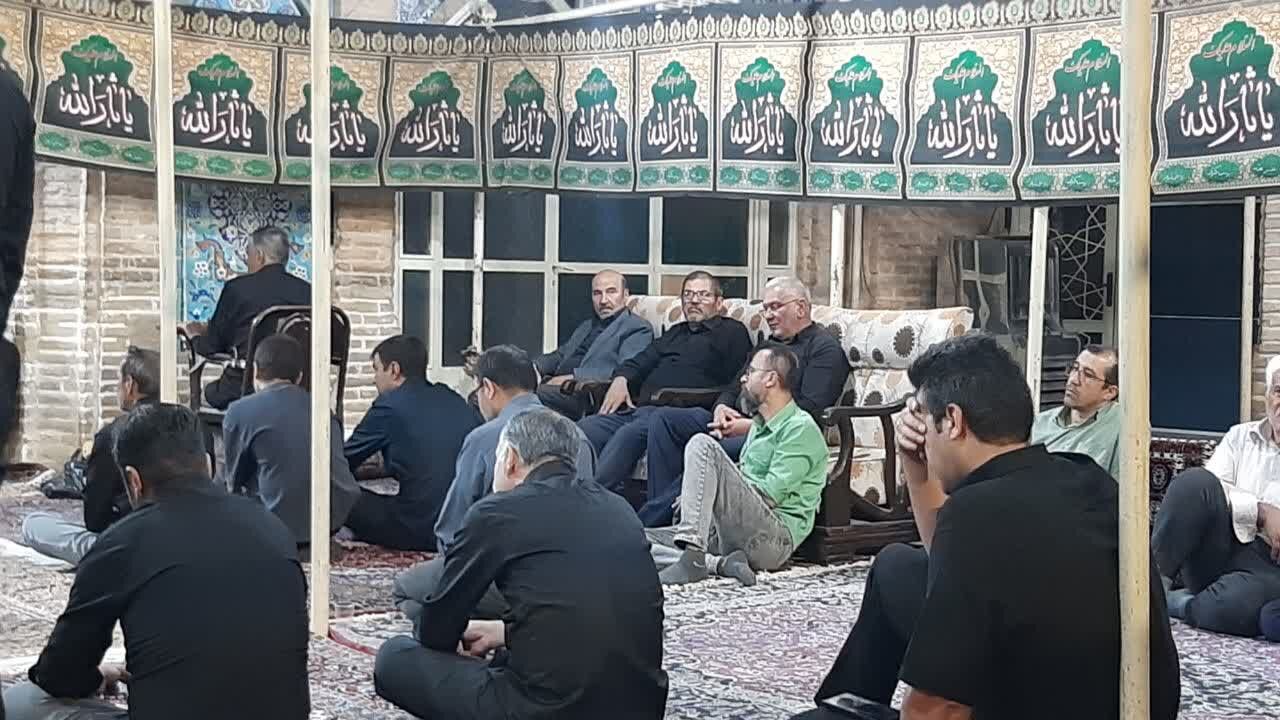 مسجد جامع شهرکرد در شب دوم محرم غرق در شور حسینی شد