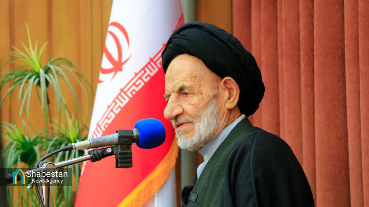 فرهنگسازی دینی باید از خانوادهها و روضههای خانگی آغاز شود