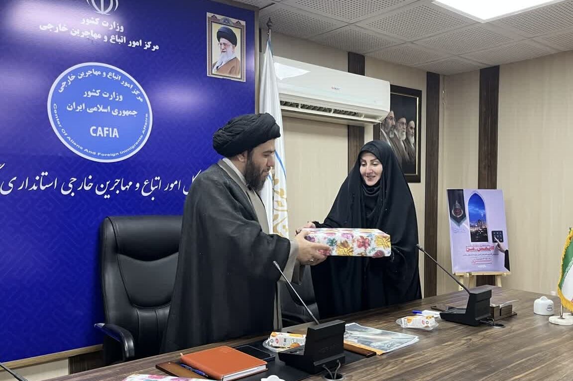 نشست نخبگانی بانوان فعال گلستان با محور «خانواده و جمعیت» برگزار شد