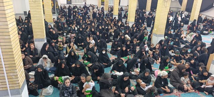 مراسم بزرگ شیرخوارگان حسینی در مسجد صاحب‌الزمان(عج) کوهدشت