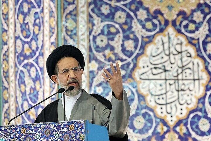 قدرت، ثمره صبر خیابان و میدان و دیپلماسی در کنار هم است