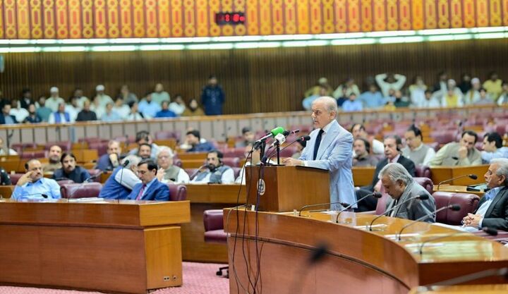شهباز شریف: هیات پاکستان در مراسم تشییع پیکر رهبر شهید ایران شرکت می‌کند