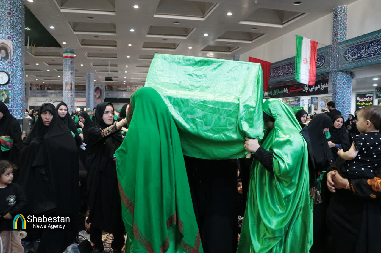 محرمِ داغ‌دار؛ روایت اشک و ایستادگی در اجتماع شیرخوارگان حسینی بیرجند