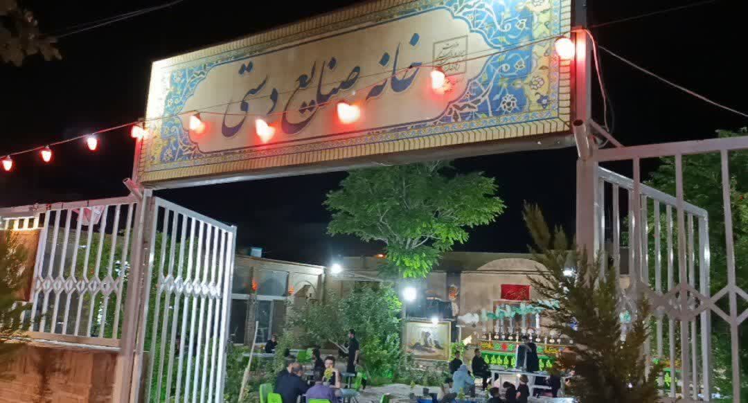 طنین دوباره روضه‌های امام حسین علیه السلام در خانه تاریخی شریعت گناباد