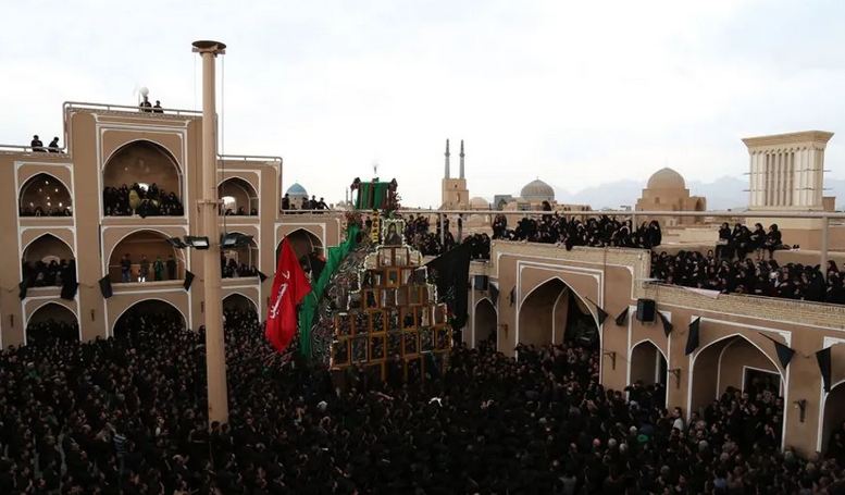 نخلگردانی؛ جنبشی از عشق حسین(ع) بر شانه های مردم