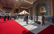 آماده‌سازی آستان مطهر علوی با فرش قرمز برای استقبال از عزاداران