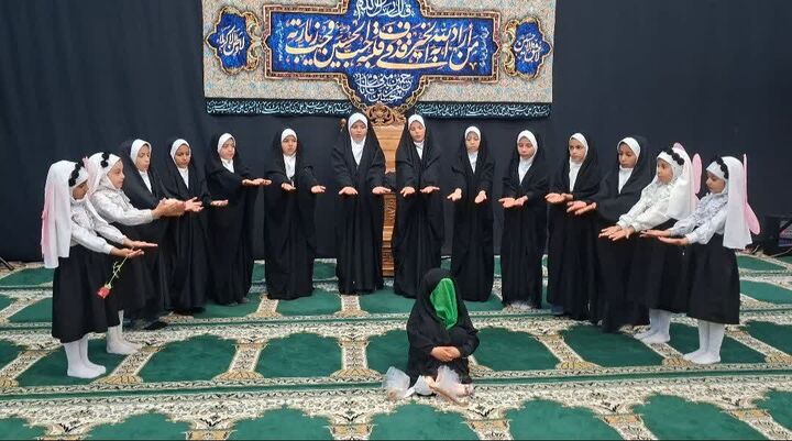 از دلِ خرابه شام تا قلبِ مسجد؛ گروه سرود شمیم یاس تلخاب، روایتگر غربت «رقیه شهیده» شد