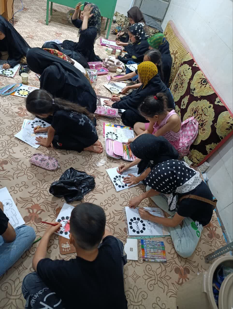نوجوانان نکا در کلاس نقاشیِ عاشورایی