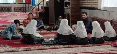 نهضت علمی در کانون فرهنگی هنری وحدت چاراویماق آغاز شد