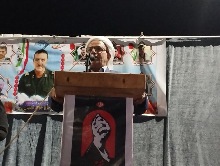 دشمنان با ایمان، وحدت و علم ملت ایران مخالف‌اند