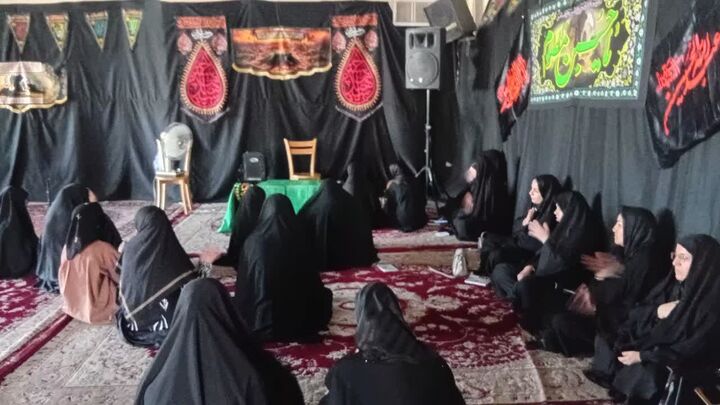 برپایی چله‌ زیارت عاشورا در کانون فرهنگی هنری منتظران بقیة‌الله (عج)