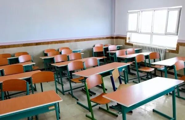 بیش از ۴۵ هزار دانشآموز در مریوان؛ کمبود فضای آموزشی، چالش جدی مناطق شرقی