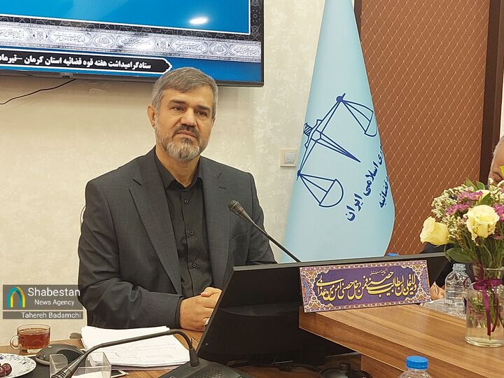 رسانه‌ها به جای تمرکز بر آمار پرونده‌های قضایی علت‌ها و اولویت‌ها را مطالبه کنند