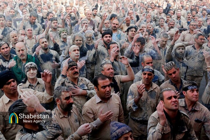 گِل‌مالی در لرستان؛ آیینی زده بین نسل امروز
