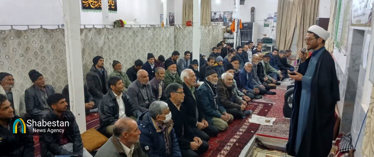 ارتباط صمیمی با نوجوانان، مهمترین راه رسیدن به مسجد طراز اسلامی است