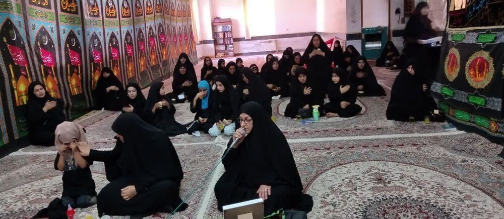 هیمنه استکبار با جهاد تبیین فرو می‌ریزد