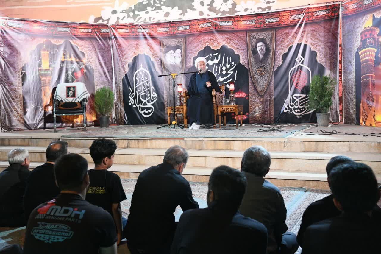 «علی‌الاصول» در پیام رهبری؛ بازگشت به اصول قرآنی سیاست خارجی است
