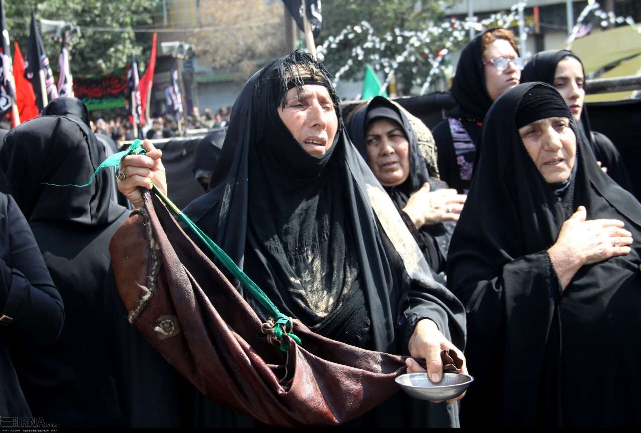 وقتی فانوس سیدقاسم راه عزاداران را روشن میکرد