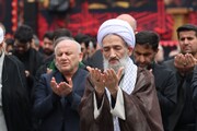 اقامه نمازظهر عاشورا میدان امام حسین(ع) ساری