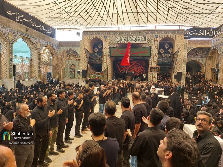 شور حسینی در صفوف سینه‌زنی؛ خروش کرمانی‌های عزادار در عاشورا