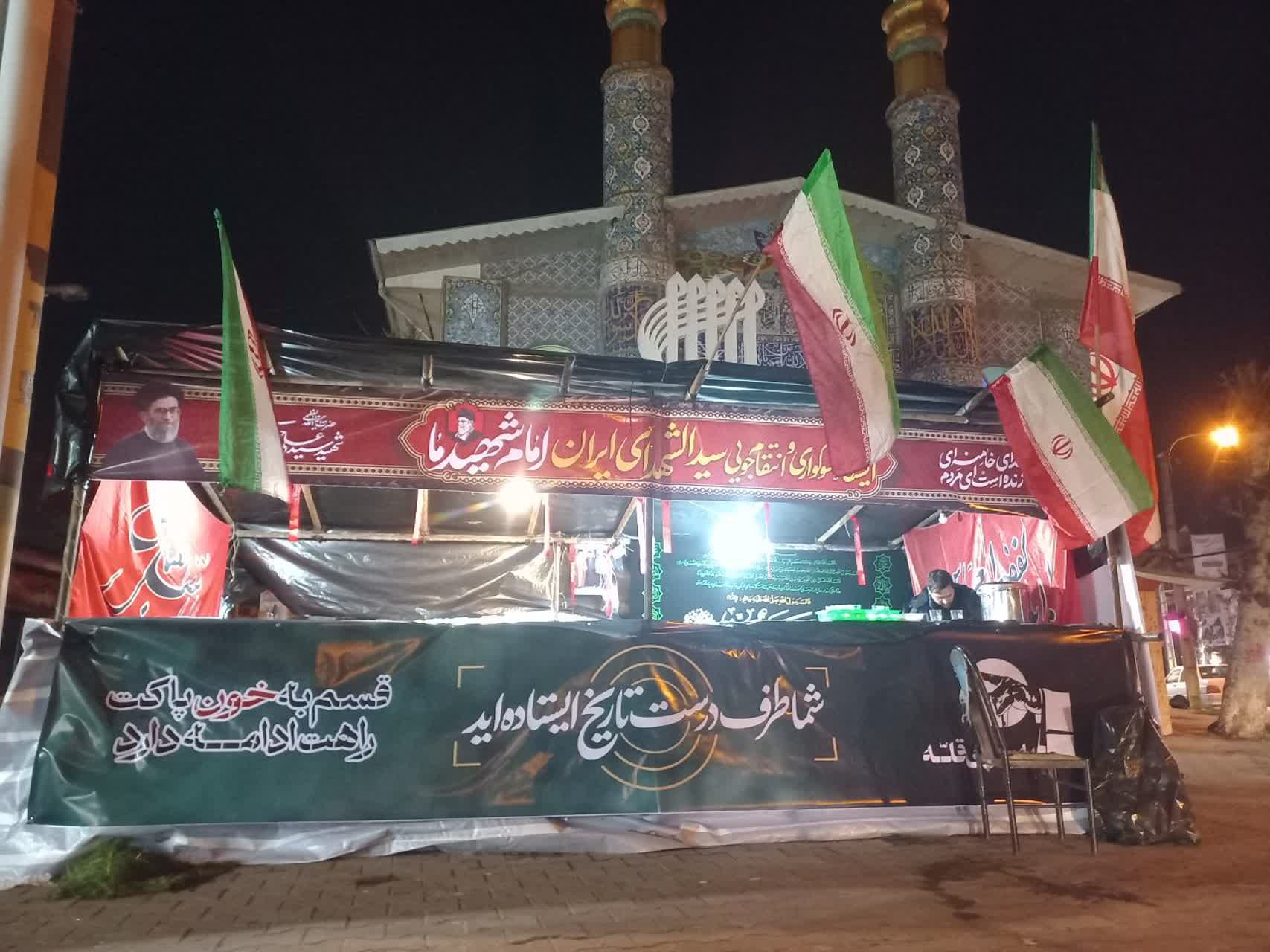 مقتلخوانی شب عاشورا در مسجد جامع صومعهسرا