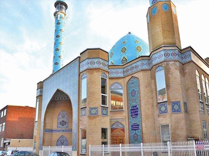 دانمارک بار دیگر ممنوعیت پخش اذان با بلندگو را بررسی می‌کند؛ جدال تازه بر سر آزادی دینی
