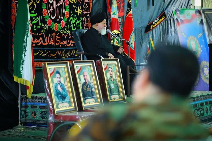 ما در عملیات پساعاشورایی خود باید نقاط ضعف دشمن را برجسته کنیم