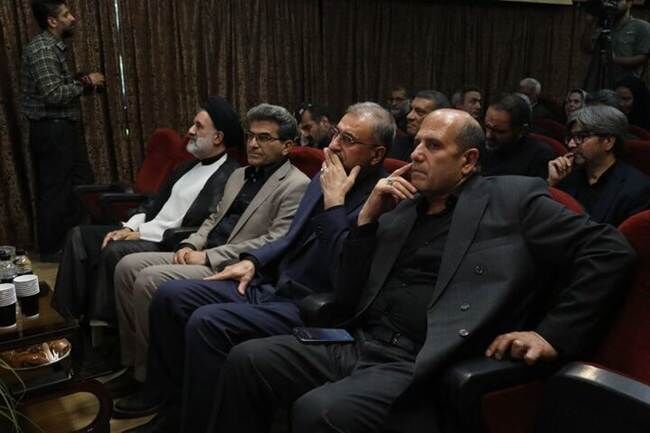 افتتاح نمایشگاه عکس «نفس‌های سوخته» و تجلیل از جانبازان شیمیایی و پزشکان درمانگر