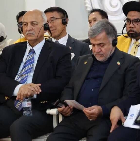تأکید بر پیروزی ایران در میدان نظامی و دیپلماتیک و قدردانی از میانجی‌گری اسلام‌آباد