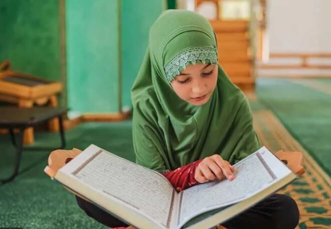 مدرسه «النور» در بوداپست دوره تابستانی آموزش قرآن و زبان عربی برای کودکان برگزار می‌کند