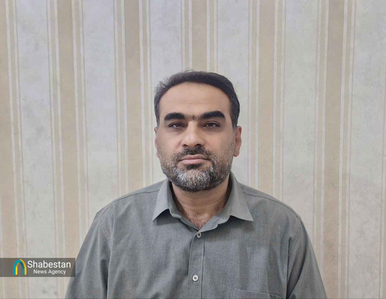 پسابی که به باغ زرشک تبدیل شد/ روایت ۲۰ سال تلاش گلخانهدار خراسانجنوبی از مدیریت آب و نبرد با دلالان