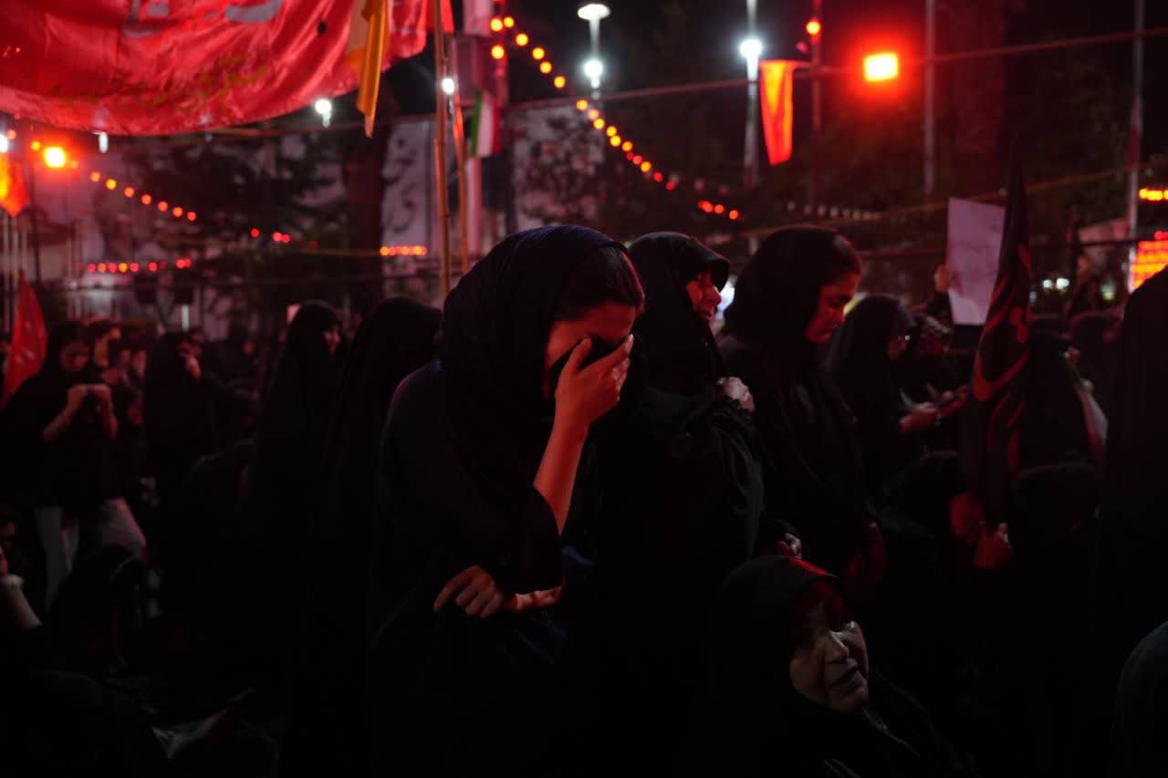 راه برون‌رفت از مشکلات کشور «مقاومت، ایرانِ قوی» است