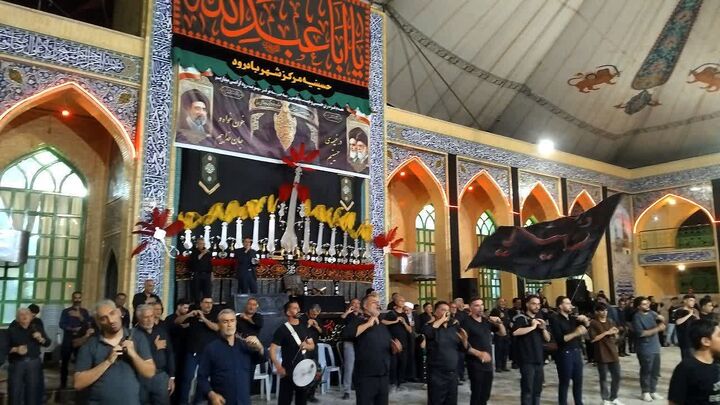 نبض محرم و میهن‌دوستی در دست حسینیه‌ای ۵۰۰ ساله در دل کویر